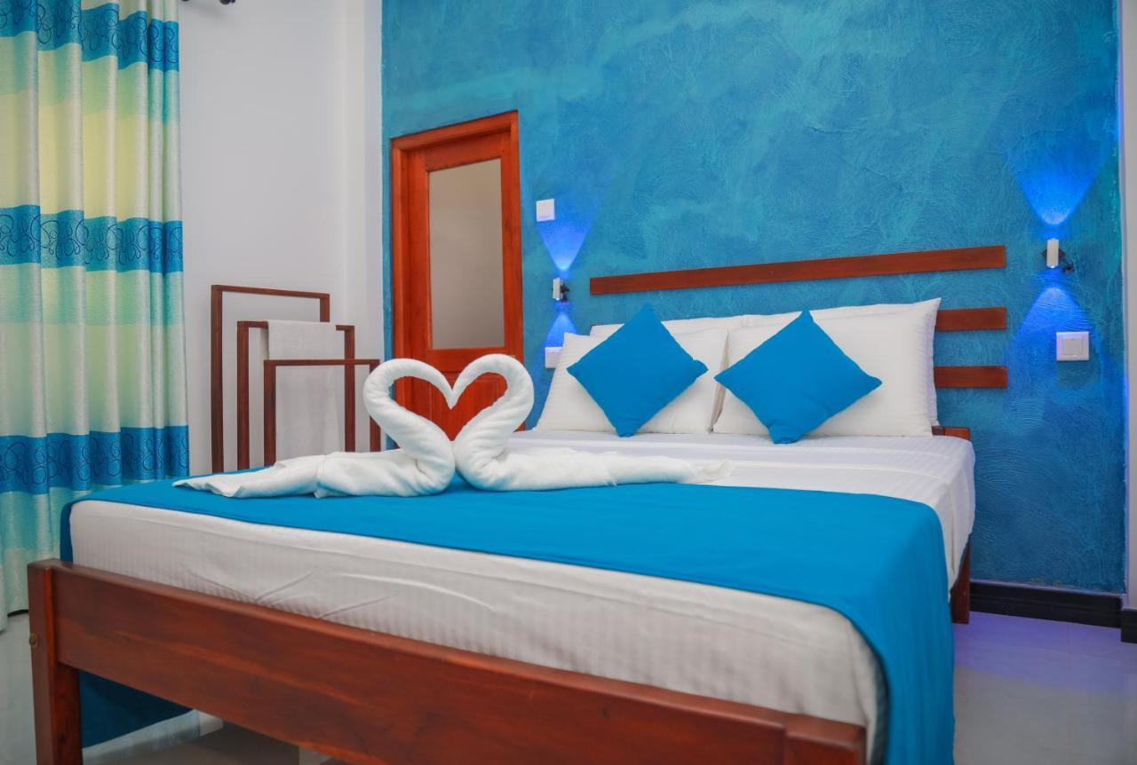 Blue Berry Villa Hikkaduwa Luaran gambar